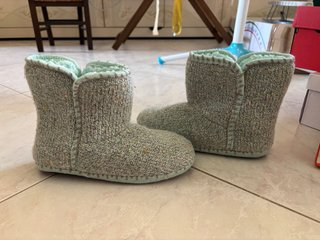 Pantofole a stivaletto con interno in pelliccia