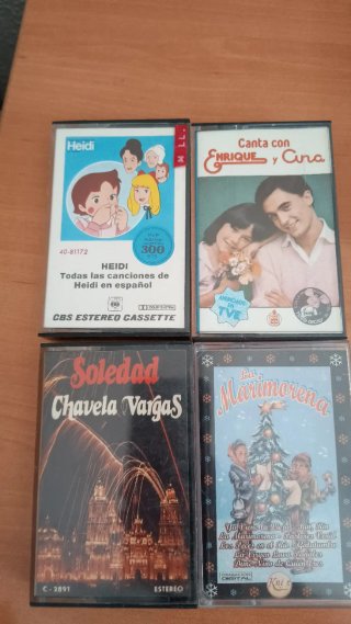 20 Cassettes Música Variada