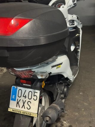 Honda Vision 110 Scooter Blanca