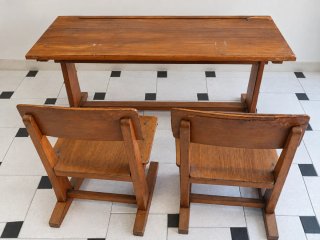 Conjunto pupitre madera