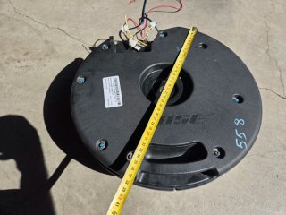 Subwoofer Bose Autoamplificado con cableado Instal