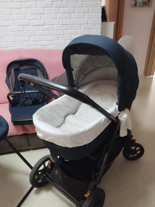 Carrito Inglesina Aptica XT Azul Marino