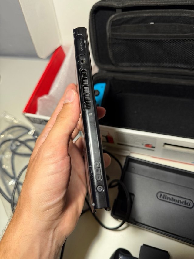 Nintendo Switch V2 completa con scatola + 128gb
