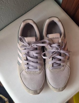 Zapatillas adidas beige