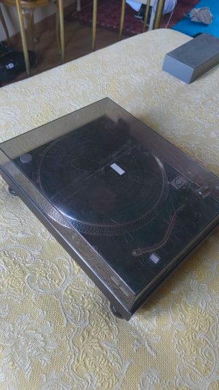 Tocadiscos DJ Akiyama DJ-1200B