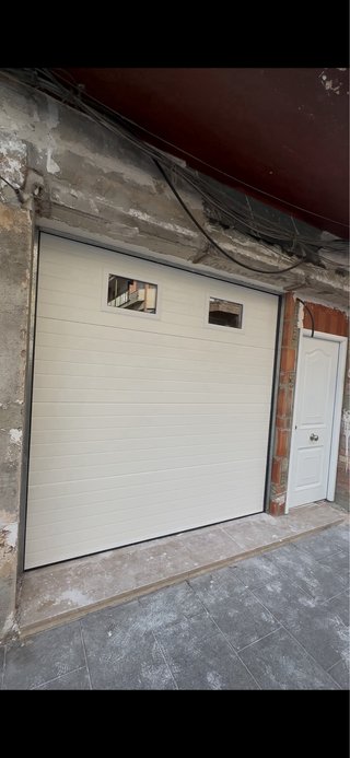 Puerta de Garaje Automática