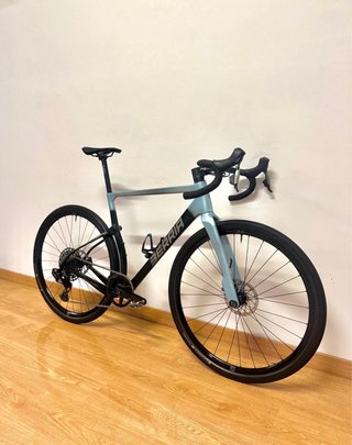 IMPECABLE BERRIA Gravel AXS Electrónico Talla L