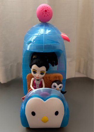 Set de Muñecas animal girls con mascotas y furgo