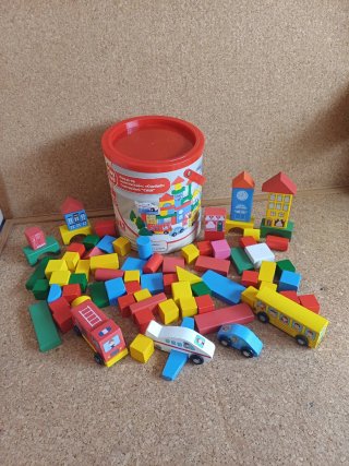 Blocos de construção em madeira