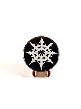 Spilla Chaos
