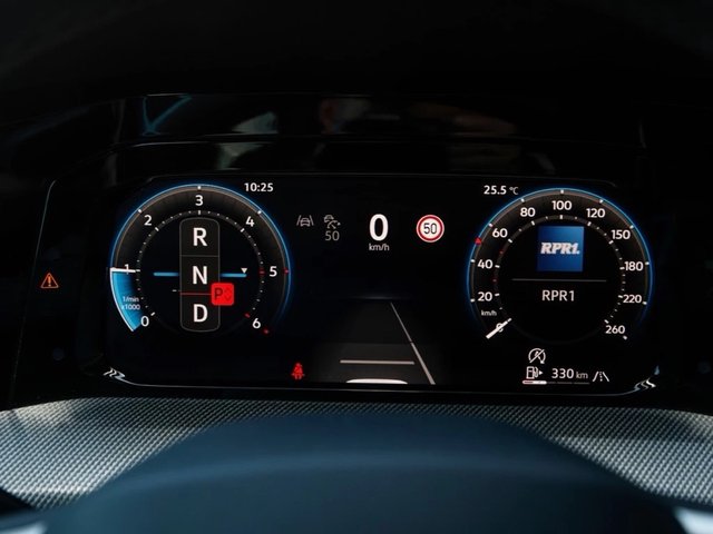VW GOLF VII R-LINE VARIANT
