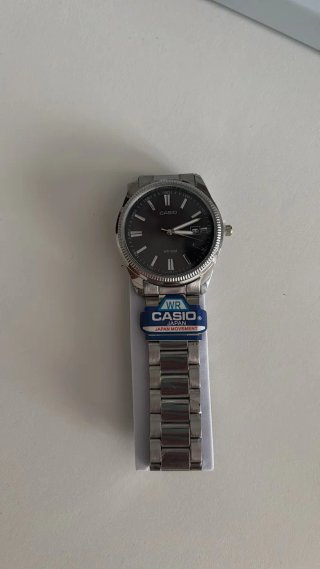 Reloj Casio Plateado