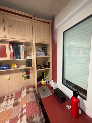 Mueble de Dormitorio con Estanterías y Armarios