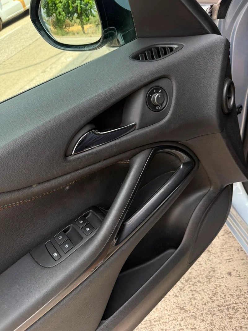 Opel Zafira 2018, foto 25