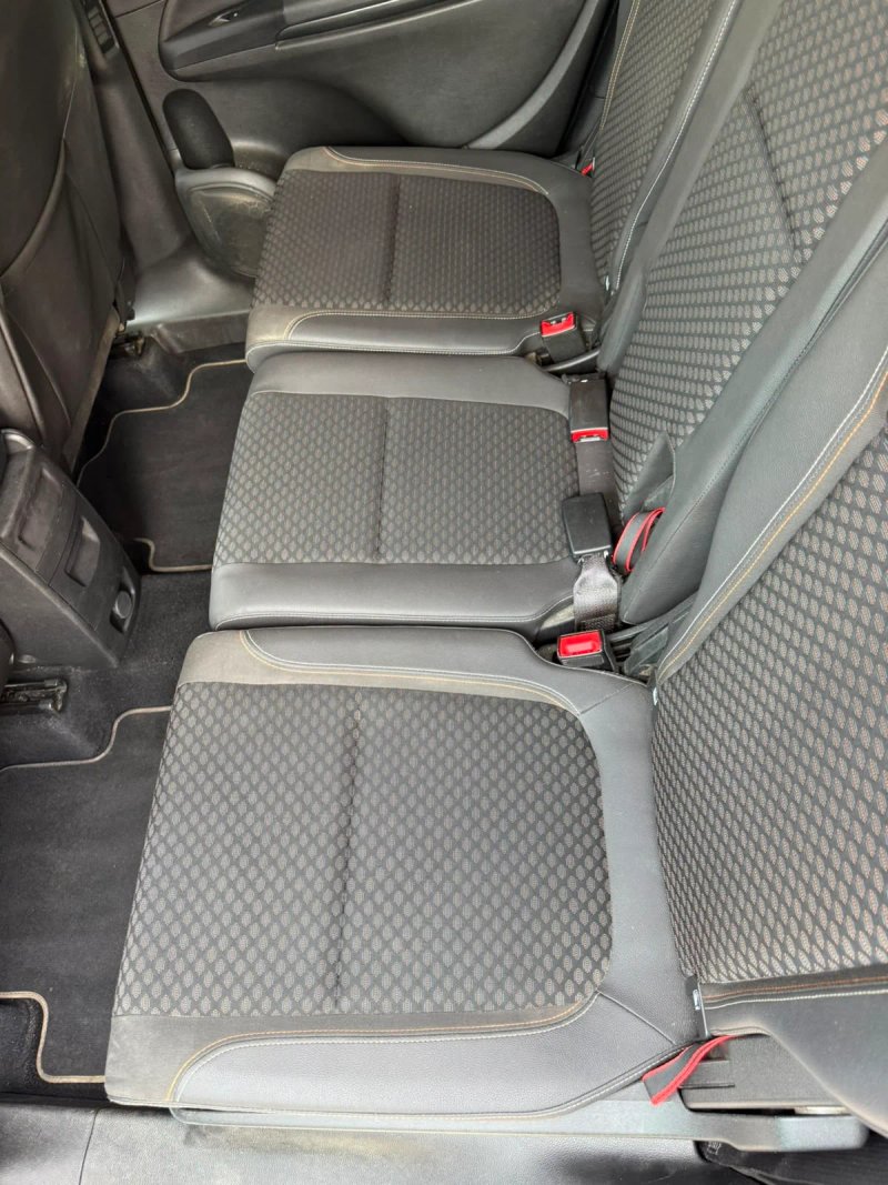 Opel Zafira 2018, foto 24