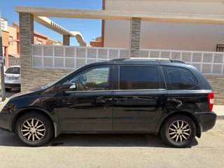 KIA Carnival 2011