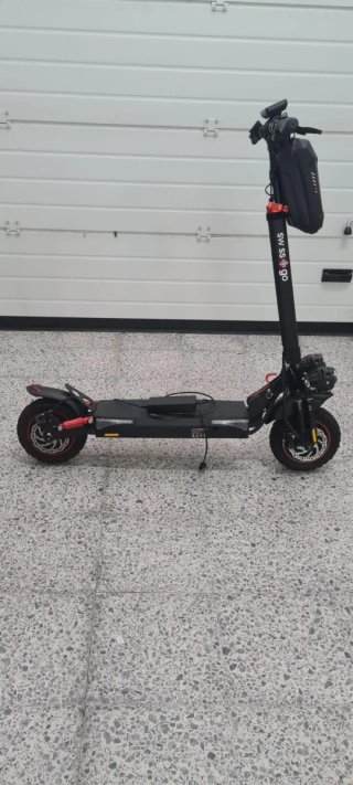 Patinete Eléctrico Swiss+go con Bolsa