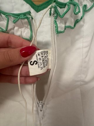 Blusa rociera con volantes