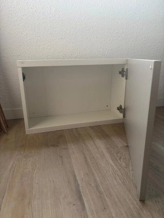 Mueble pequeño de pared  Besta Ikea