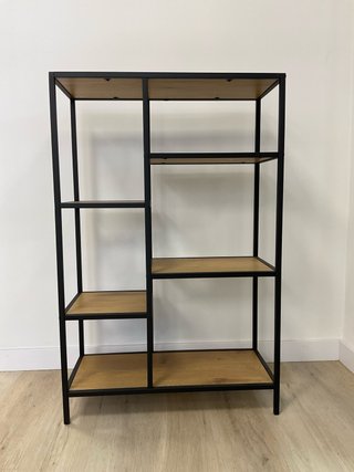 Estantería de Metal y Madera.