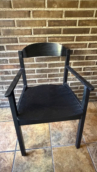 Mesa extensible y 2 sillas