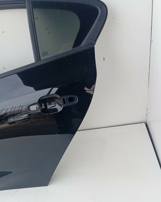 Puerta trasera izquierda ford focus active 450065