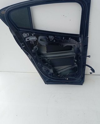 Puerta trasera izquierda ford focus active 450065
