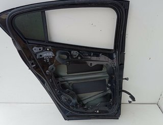Puerta trasera izquierda ford focus active 450065