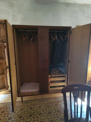 Regalo Armario Ropero Antiguo de Madera