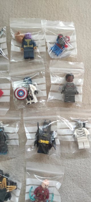 ( 3€ unidad) muñecos Lego súper héroes Marvel DC