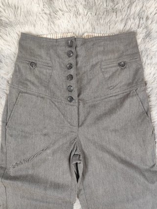 Pantalón Gris de Tiro Alto