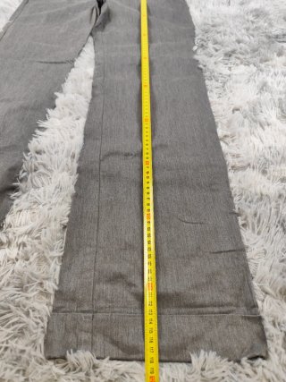 Pantalón Gris de Tiro Alto