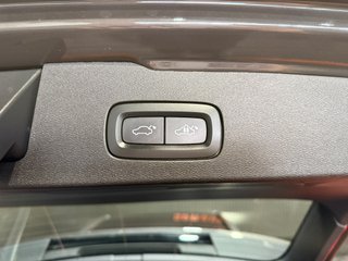 VOLVO V60 CROSS COUNTRY B4 (D) 197CV AUT AWD