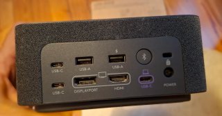 Logi Dock Logitech, docking station con altavoz