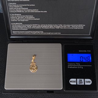 Colgante de Oro 18K, Real Madrid, 0,48gr, 2cm