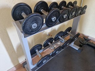 Rack de Mancuernas con 80 kg de Hierro