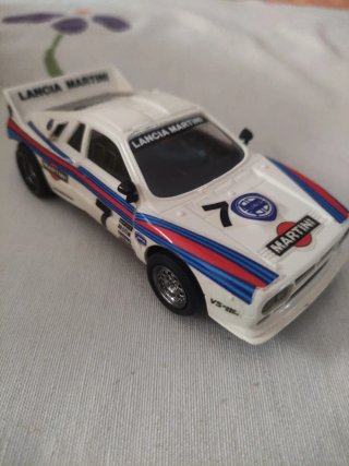 Scalextric Lancia Rallye 037 Martini Racing