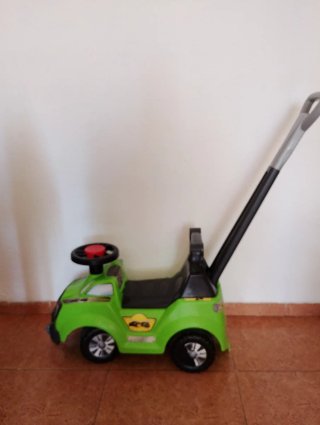 Correpasillos Infantil con Palo de Empuje