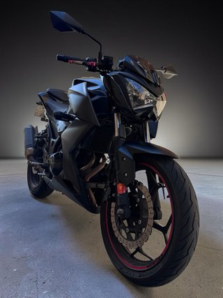 Kawasaki Z300 (2017)