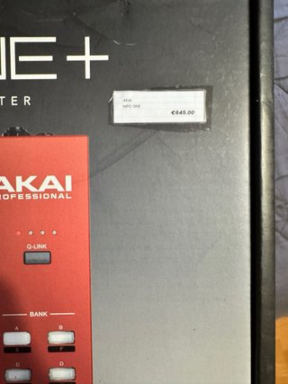 Akai MPC ONE+ Red