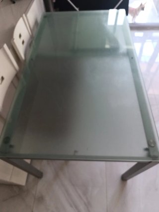 Mesa comedor cristal y metal