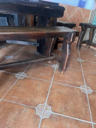 Mesa de madera y cristal rústica