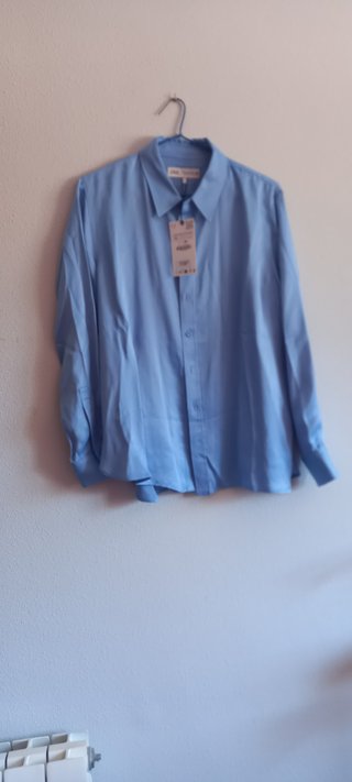 Camisa Azul de Hombre