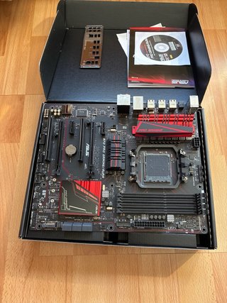 Scheda madre ASUS 970 Pro Gaming Aura