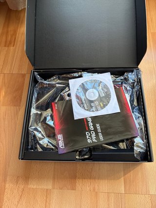 Scheda madre ASUS 970 Pro Gaming Aura