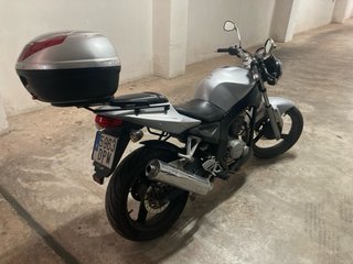 Daelim Roadwin 125 Naked Plata