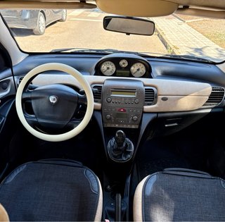 Lancia Ypsilon 2005