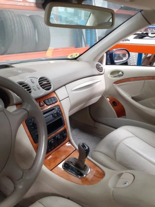 Mercedes-Benz CLK 2005