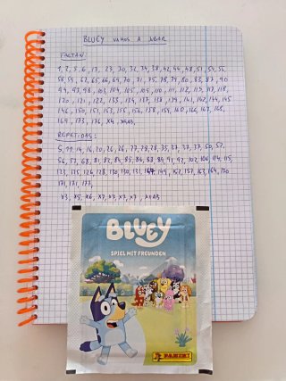 Cambio cromos álbum Bluey vamos a jugar.Panini
