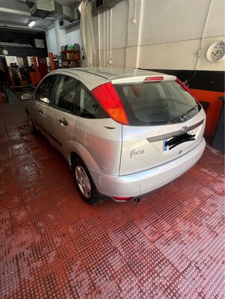 Ford Focus 2001